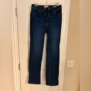 Size 34L Wrangler Women's Dark Blue high rise true Straight Leg Jeans